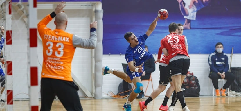 Olimpbet Суперлига. Правый крайний "Виктора" Иван Харитонов перенес операцию на мениске. Восстановление займет около трех недель