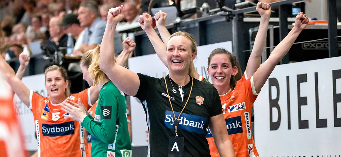 Дания. Второй тренер "Оденсе" Карен Бредсгорд летом простится с командой