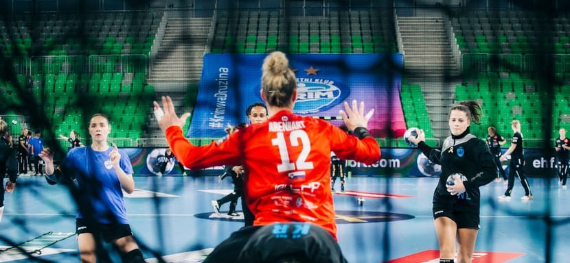 Лига чемпионов. Бразильянка Барбара Аренхарт из словенского "Крима" — автор лучшего вратарского спасения второго тура (ВИДЕО)