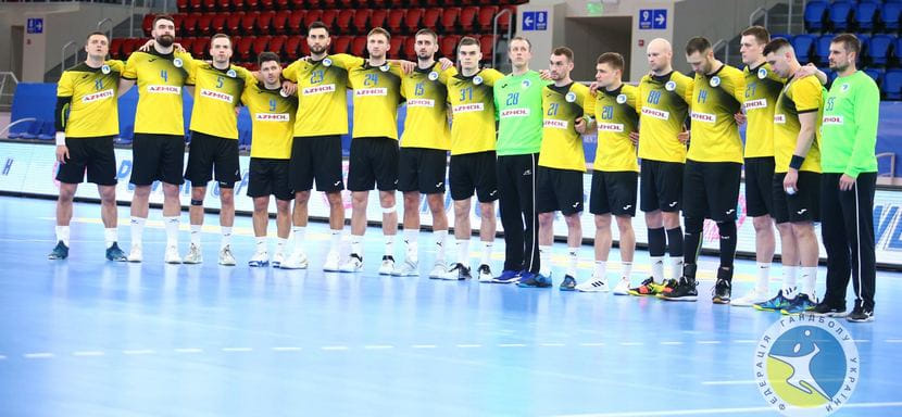 Чемпионат Европы. Перед решающим матчем против чехов в сборной Украины две замены: к команде присоединились Вячеслав Садовый и Игорь Турченко