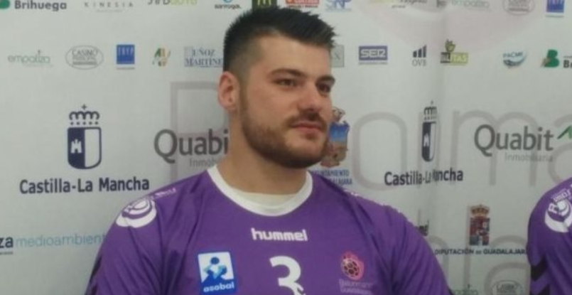 Испания. Линейный Костадин Петров покинул "Гвадалахару"