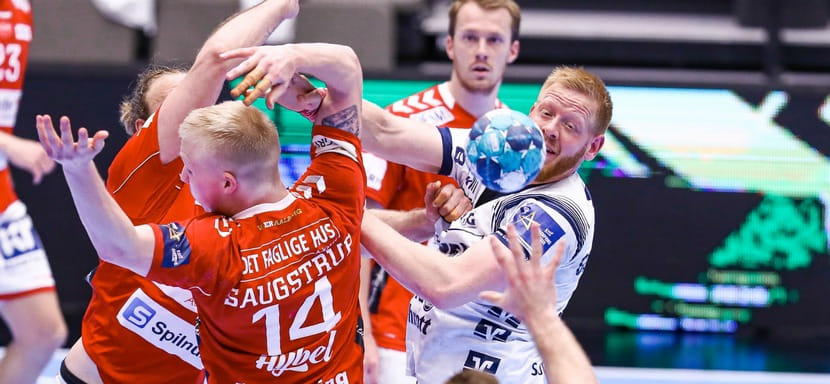 Лига чемпионов. "Фленсбург" потерпел первое поражение в 30 последних матчах во всех турнирах. Немецкий клуб не проигрывал с октября 2020 года