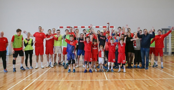 "Спартак" приглашает болельщиков на совместную тренировку под руководством Олега Кулешова и Игоря Левшина