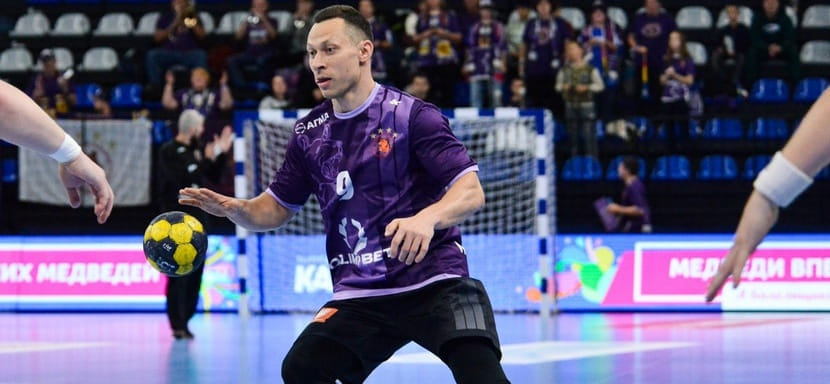 Кирилл Котов: "Предполагаю, ЦСКА останется на первом месте по итогам матча с "Зенитом"