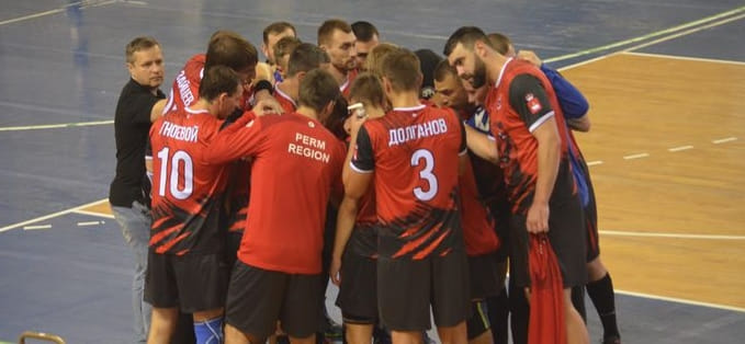 Чемпионат России. Пермяки благополучно вернулись с карантина. А Ларин — на привычный уровень?