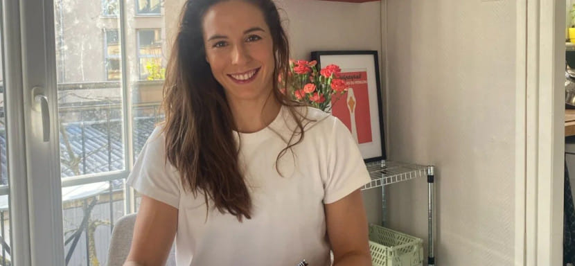 Дания. Официально. 30-летняя правая полусредняя "Меца" Луизе Бургорд продолжит карьеру в "Оденсе". Срок контракта — 3 года