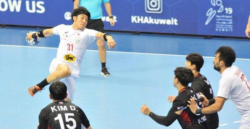 Чемпионат Азии. За победу в турнире сразятся сборные Южной Кореи и Катара. Финальный матч в Кувейте состоится 27 января