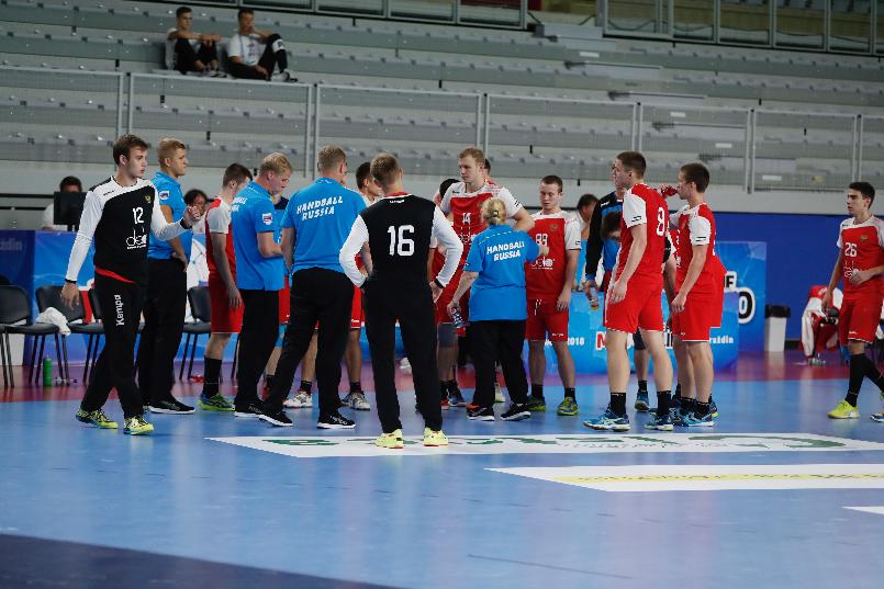 Юношеский ЧЕ-2018. Сергей Кленов: "Велик риск еще больше отстать"