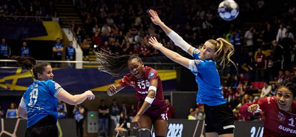 Лига чемпионов. Драма "Крима": команде Дарьи Дмитриевой не удалось перевести выяснение отношений с "Рапидом" в овертайм