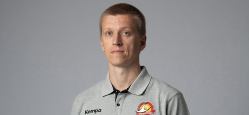 Беларусь. Гродненский "Кронон" продлил контракт с главным тренером Игорем Сидько