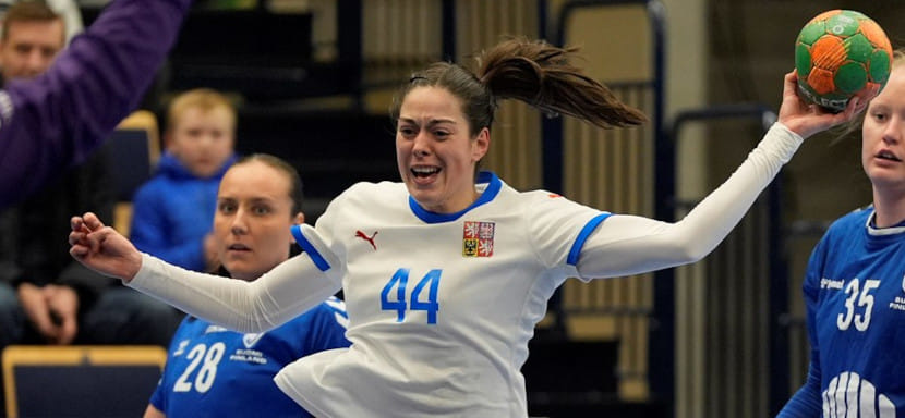 ЧЕ-2024. Сборная Чехии разгромила команду Финляндии, Словакия крупно обыграла Израиль, косоварки уступили полькам