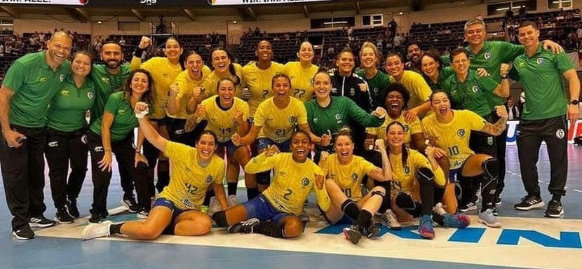 Сборная Бразилии на старте женского олимпийского турнира в Париже добилась убедительной победы над командой Испании