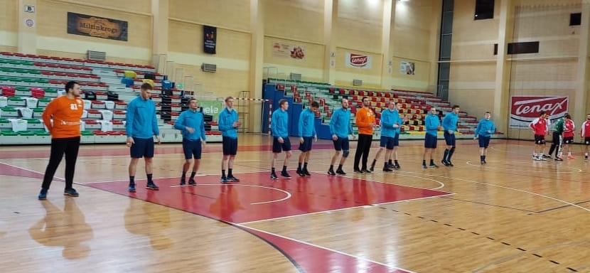 Кубок ЕГФ. Питерская “Нева” в первом матче 1/16 финала уверенно победила латвийский “Добеле”. Завтра у команд повторная игра