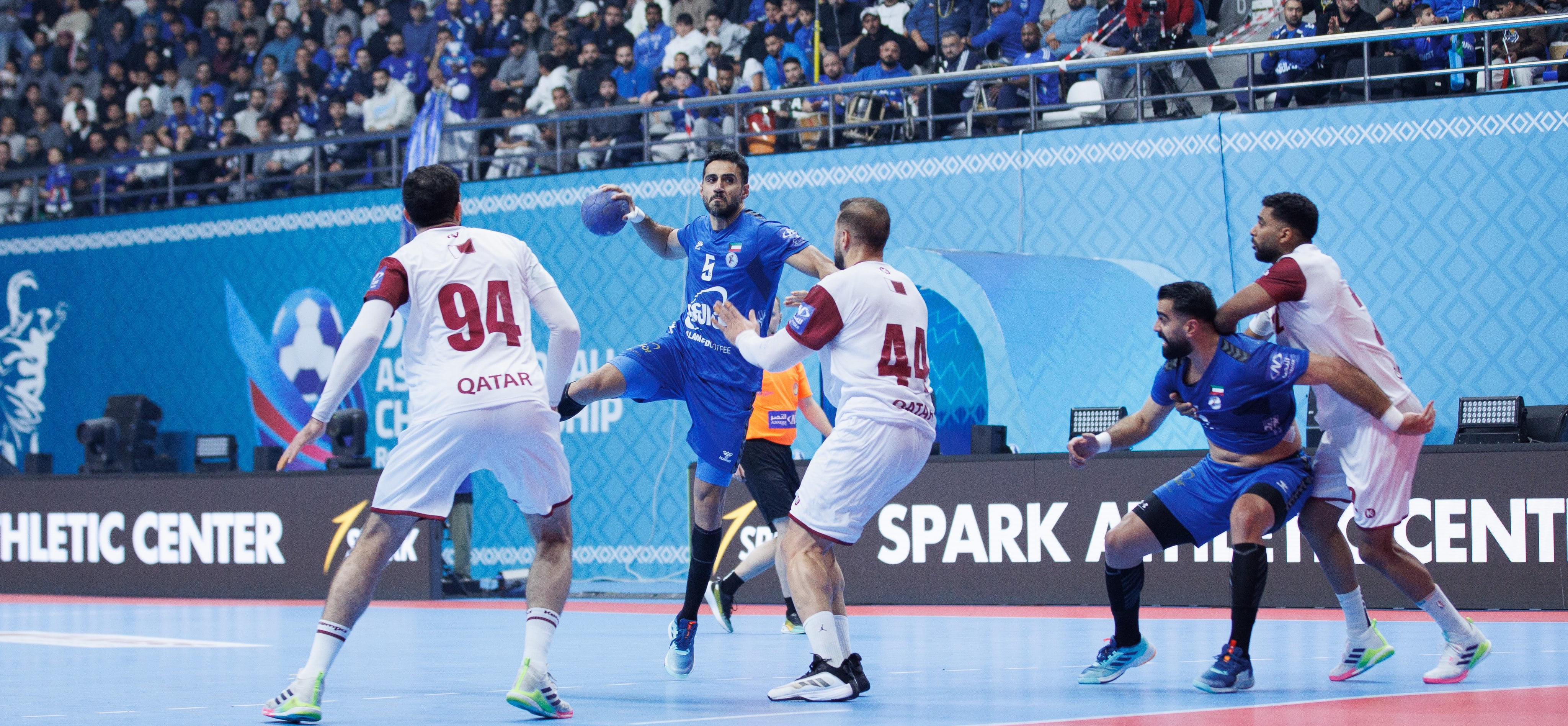 Сборные Бахрейна и Катара вышли в финал чемпионата Азии, команды Японии и Кувейта разыграют бронзу