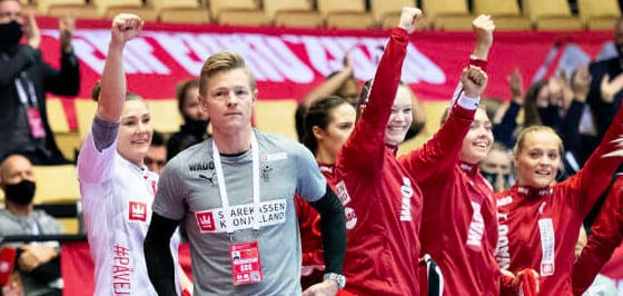 ЧЕ-2020. Йеспер Йенсен: "У нас было ощущение, что мы превосходим россиянок физически, и мы смогли это использовать"