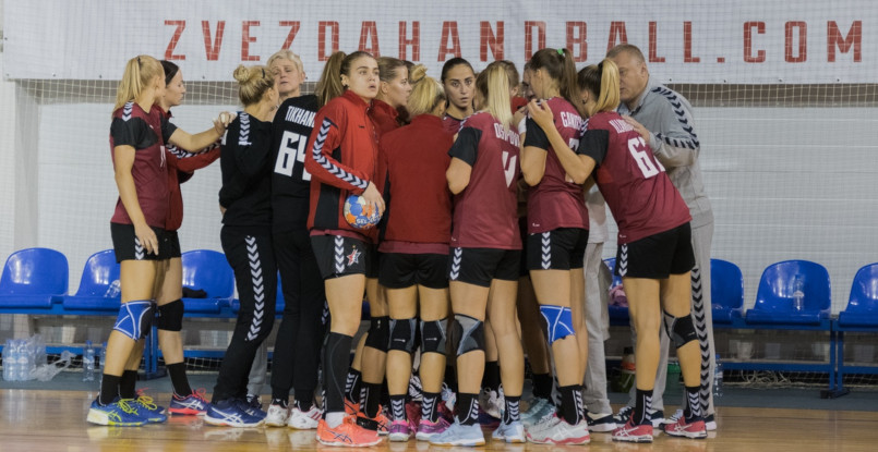 Женский Кубок ЕГФ. "Звезда" в родных стенах разгромила итальянский "Салерно" и квалифицировалась в третий раунд турнира