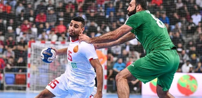 Чемпионат Азии. Сборные Катара и Японии одержали вторые победы в основном раунде и стали первыми полуфиналистами турнира