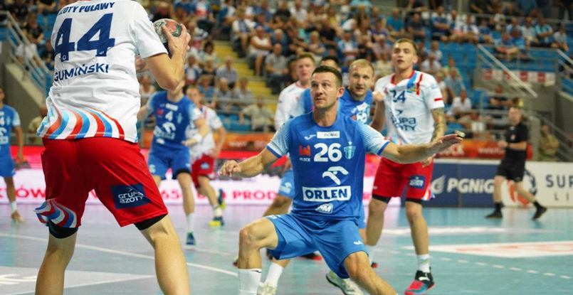 Польша. Левый крайний "Вислы" Пшемыслав Краевски перенес операцию на колене и выбыл до апреля