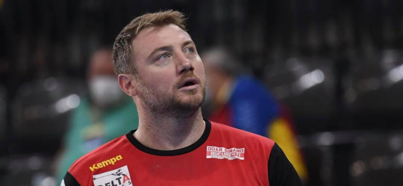 Румыния. Капитан и лидер бухарестского "Динамо" Дан Савенко объявил о завершении карьеры в возрасте 35 лет