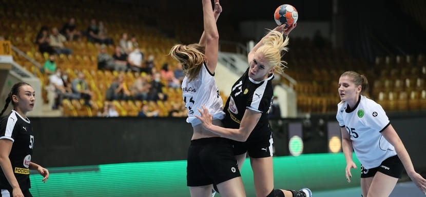 Суперлига Париматч. "Ростов-Дон" на домашней площадке разгромил майкопский АГУ-"Адыиф". И другие результаты матчей среды