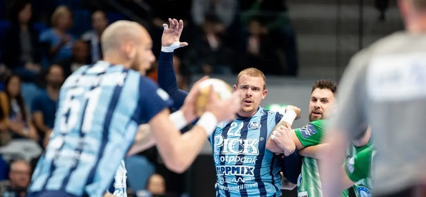 Лига чемпионов. Завершились первые матчи игрового дня. "Ольборг" дома отыграл 6 мячей у "Киля",  "Пик" дожал "Еврофарм" за секунды до конца