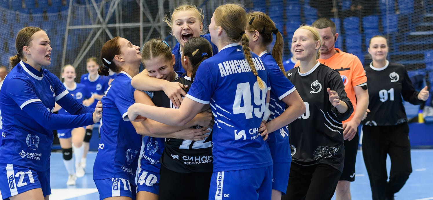 "Динамо-Синара-3" обыграло "Ладу-2" в матче высшей лиги и сравнялось с тольяттинской командой в турнирной таблице