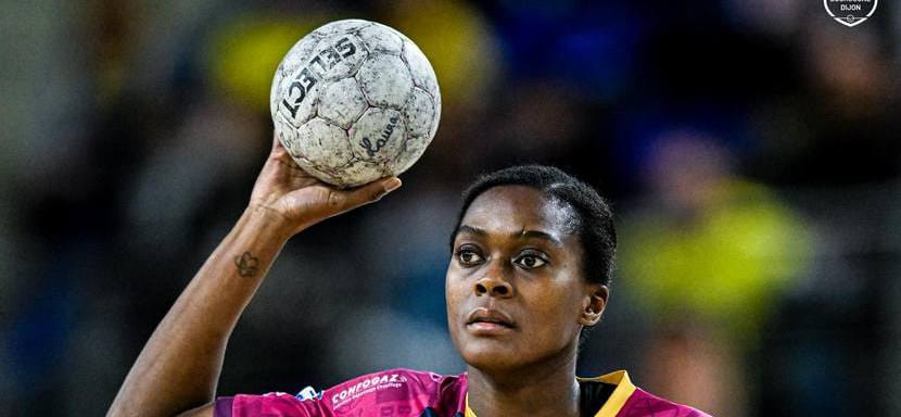 Чемпионка мира и Европы в составе сборной Франции Нонсьян Ньомбла завершит карьеру после этого сезона