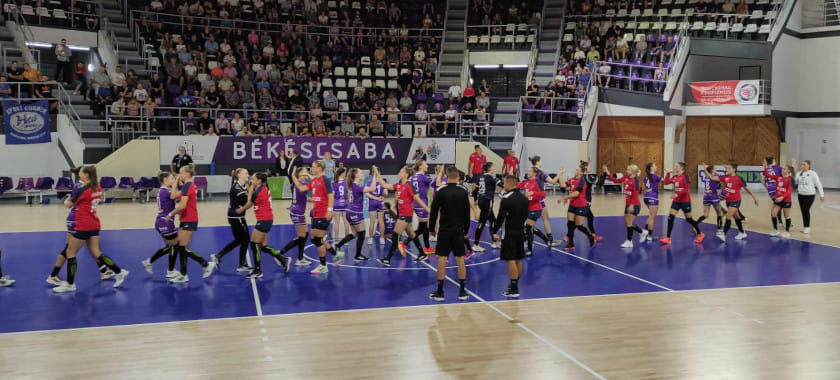 Венгрия. Во всех трёх матчах игрового дня был зафиксирован одинаковый счёт по итогам первых таймов. "Козармишлень" выиграла впервые в сезоне
