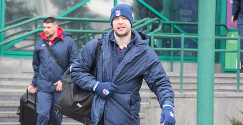 Лига чемпионов. БГК имени Мешкова отправился в гости к запорожскому "Мотору" чартерным рейсом без Артема Кулака