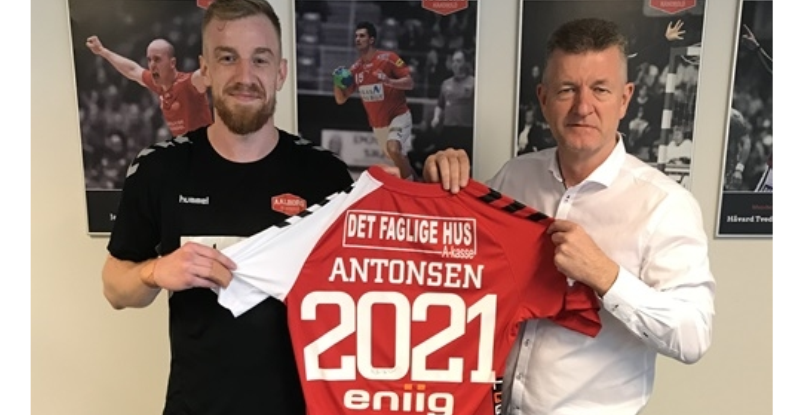 Дания. Капитан "Ольборга" Рене Антонсен продлил контракт с клубом