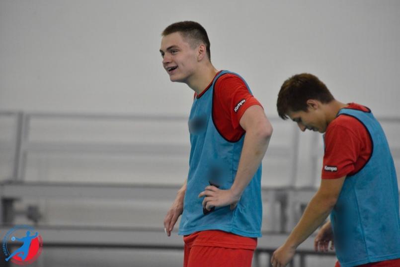 Юноши Кленова. Левый полусредний Александр Коваленко: "Пора выходить из тени"