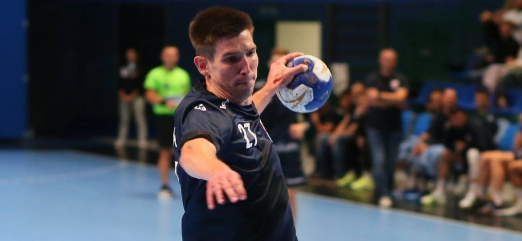 В стартовых матчах мужского чемпионата Беларуси победы одержали "Мешков Брест", СКА и "Кронон"