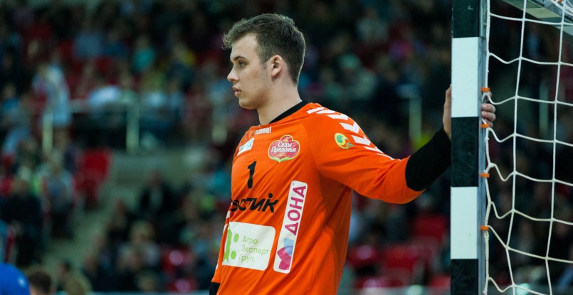 Суперлига. Владислав Мартыненко: "Бросками меня сейчас разминает отец. Хватку он не потерял"