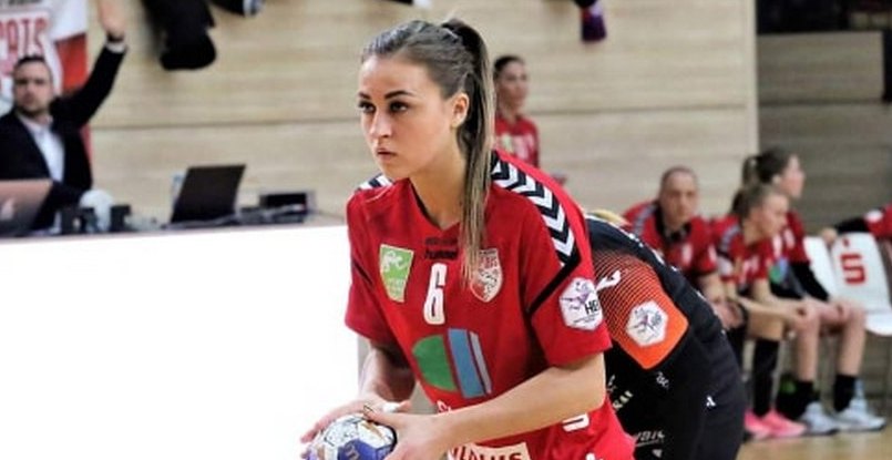 Польша. Участница Евро-2016 Эмилия Галиньска возвращается на родину