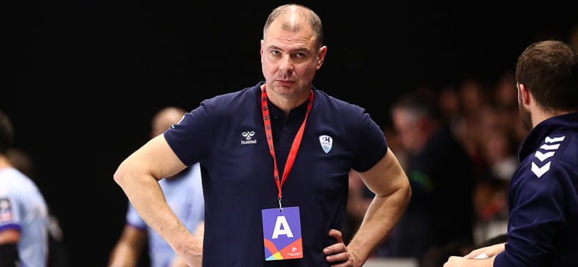 Главный тренер "Шартра" Небойша Стоинович отстранён от работы с командой