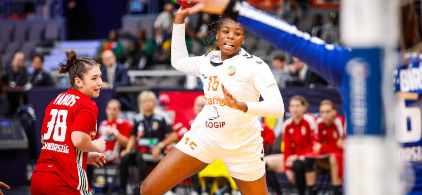 Балканы. 28-летняя линейная сборной Сенегала Хава Н'Диайе присоединилась к "Криму" Драгана Аджича