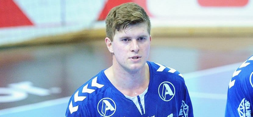 Норвегия. "Нербё" должен заплатить "Эльверуму" за участие в полуфинальной серии чемпионата разыгрывающего Андреаса Хорста Хаугсенга