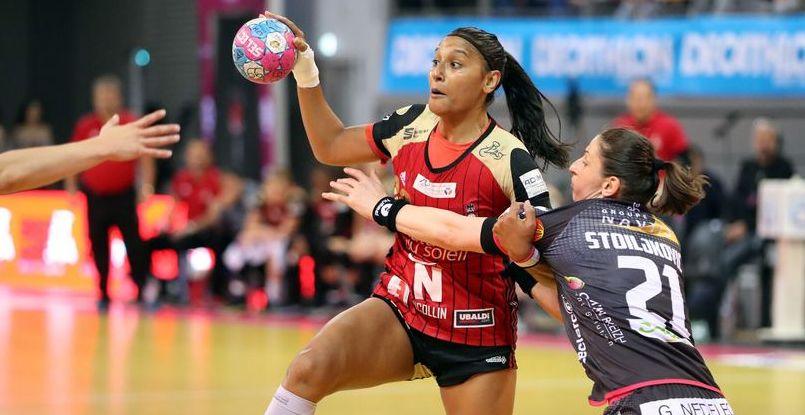 Франция. "Ницца" на выезде обыграла "Брест" и вышла в финал чемпионата страны