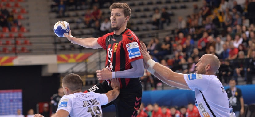 Звонок звезде. Кристиан Диссингер: "Учил русский и получал "двойки". В Германии это хорошая оценка"