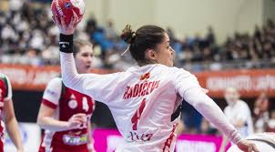 ЧМ-2019. В группе "С" испанки разгромили сборную Казахстана. Черногорки обыграли румынок и вышли в следующий раунд