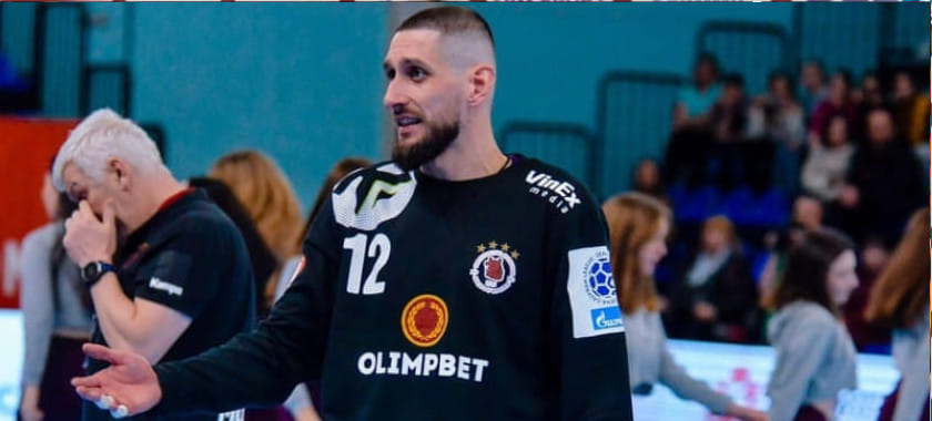 Olimpbet Суперлига. Дмитрий Павленко из "Чеховских медведей" — лучший вратарь турнира с 15+ матчами. Евгений Лысаков — лидер по сейвам