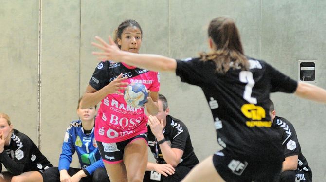 Соперницы "Астраханочки" в Кубке ЕГФ гандболистки "Метцингена" одержали победу в чемпионате Германии