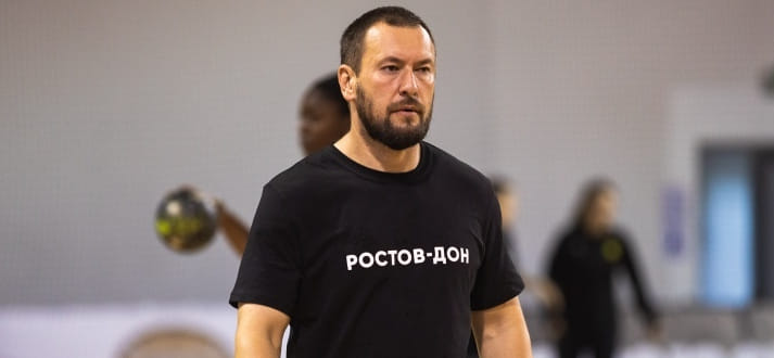 Olimpbet Суперлига. Евгений Тимирбулатов спустя год вернулся в "Ростов-Дон" на должность тренера по ОФП. Он заменит Марию Воробьёву