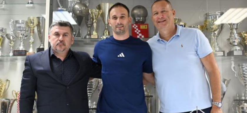 Игор Карачич о переходе в "Загреб": "На Ближнем Востоке предлагали большие деньги, но я хотел выступать в Лиге чемпионов"