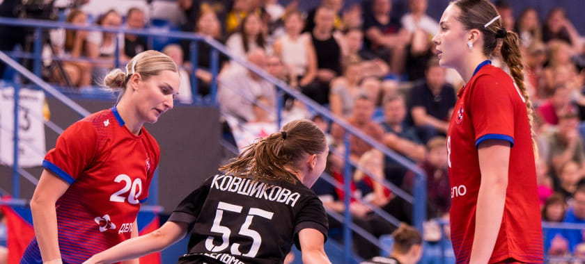 Стабильность или скромность? Ретро "Ростова", креатив "Звезды", море "Черноморочки". Обзор форм Суперлиги