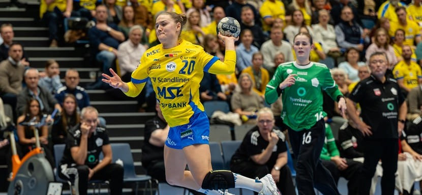Правая крайняя из Норвегии Майя Магнуссен продлила контракт с датским "Нюкёбингом"