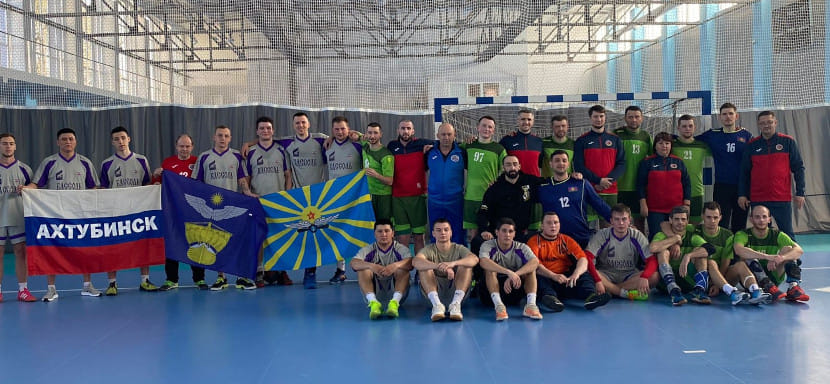 Первая лига. Альберт Гумаров 6 голами поздравил клуб "Авиатор" с 5-летием, а в Ахтубинске прошёл торжественный вечер, посвящённый юбилею