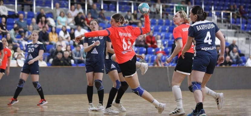 Olimpbet Суперлига. 25-летняя линейная Елена Лунина, покинувшая "Ставрополье", продолжит карьеру в московском "Луче"