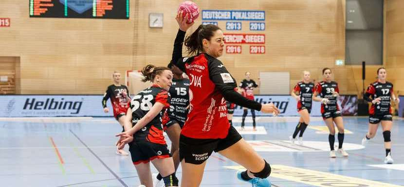 Доминика Захова: "Тюрингер" выше по классу, но в "Банике" все условия для тренировок находятся на более высоком уровне, как ни странно"