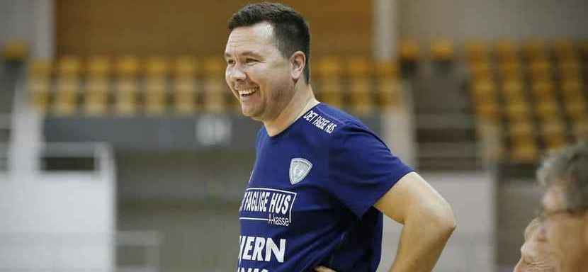 Дания. Ян Лесли: "Сейчас в "Хорсенсе" на карантине пять гандболисток. Нам пришлось пойти на перенос двух ближайших матчей"